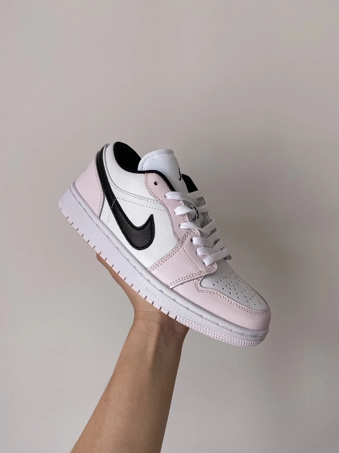 Кросівки Air Jordan 1 Low White/Pink