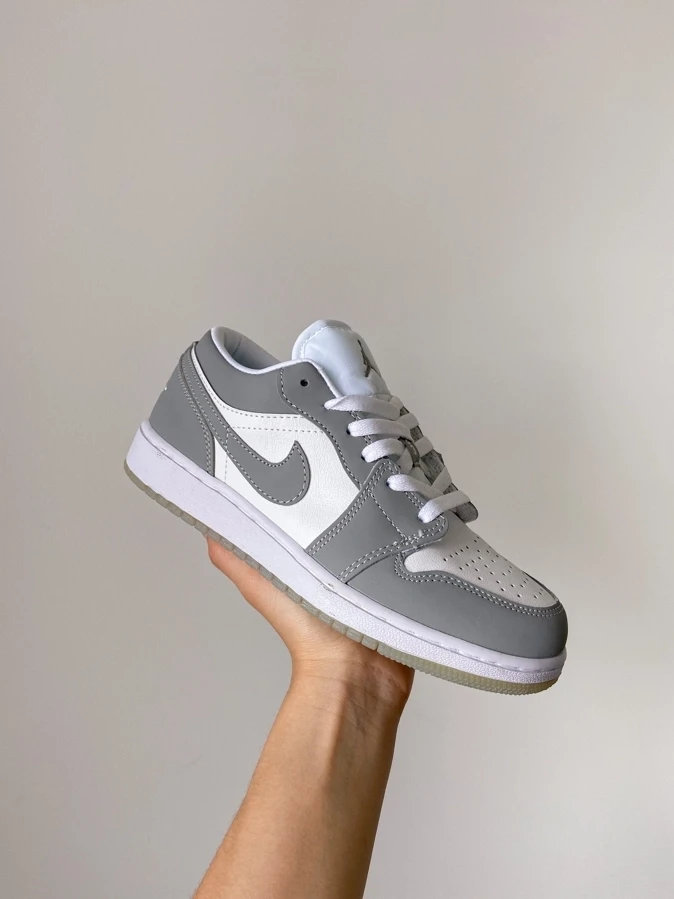 Кросівки Air Jordan 1 Low White/Grey