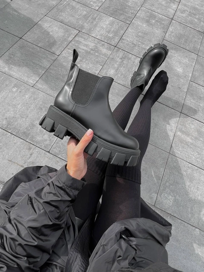 Черевики Prada Monolith brushed leather Chelsea boots