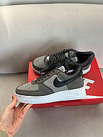 Серые женские кроссовки для бега Nike Air Force Low Grey. Модные женские кроссовки Найк Аир Форс Лоу.