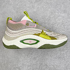 Баскетбольні кросівки Nike Cosmic Unity 3