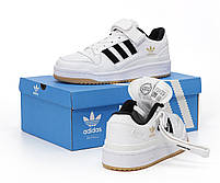Кросівки жіночі модні білі Adidas Forum Low. Весняні кросівки жіночі білі з чорним Адідас Форум, фото 8