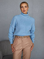 Женский укороченный вязанный свитер свободного кроя. Модель 2481 Голубой