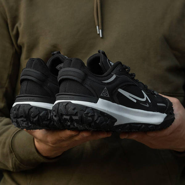 Nike Acg Mounth fly 2 Low Black White 13249