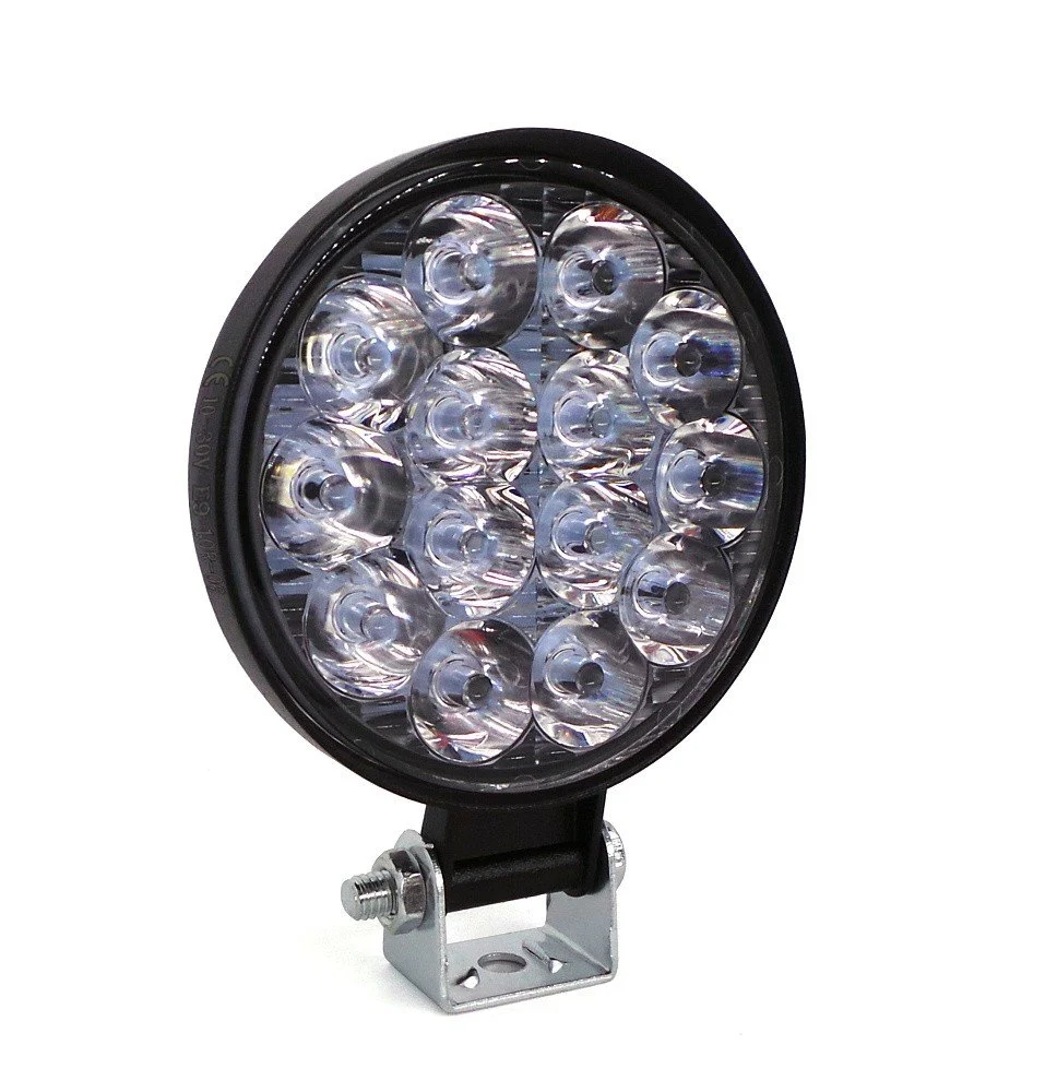 Світлодіодна LED-фара робоча 42W/60° 42 Вт.(3 Вт*14ламп) Широкий промінь