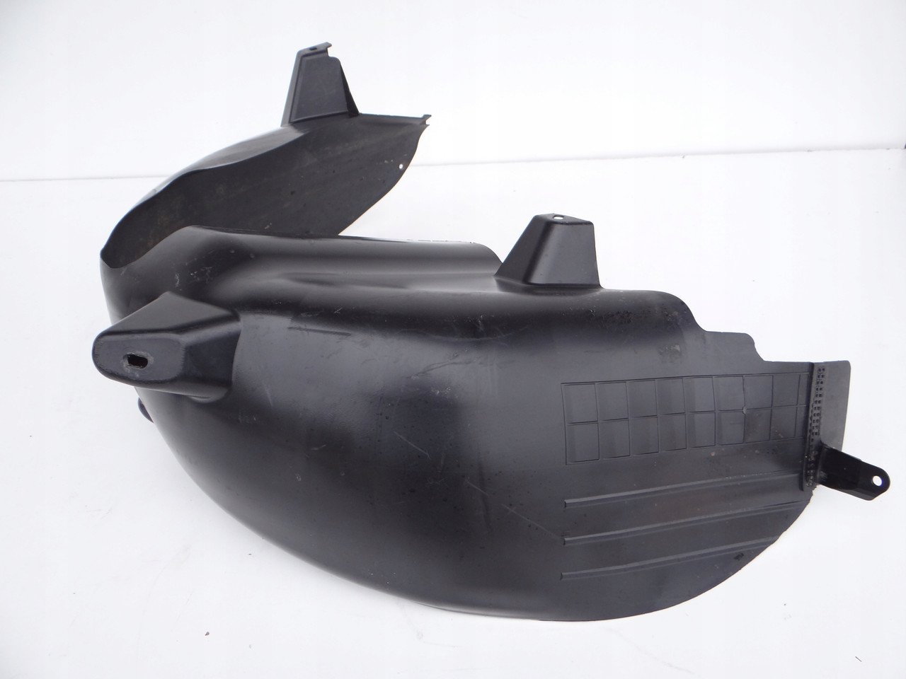 Підкрилок Opel Astra J 09-12 задній правий, (185216386)