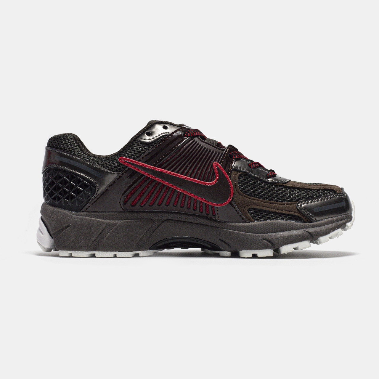 Nike all black 200 sales