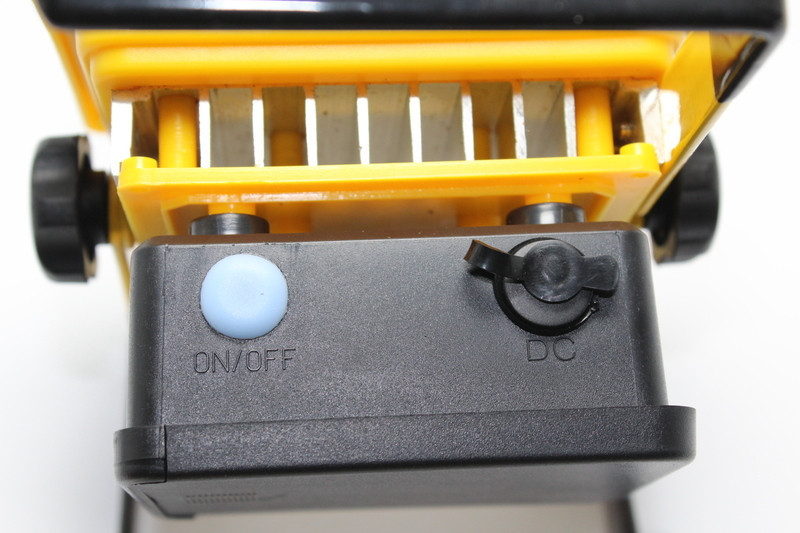 Фонарик ручной прожектор Bailong BL-204 100W от 3x18650 со стробоскопом от сети 220В и от прикур SEN - фото 5 - id-p1937758199