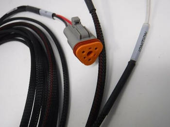 Запчасти на комбаин 82133 ZTN Комплект кабелів від DCM300 до AG372 John Deere (шт)