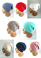 Шапка в язана демісезонна жіноча тепла з флісом брошкою Жіночі шапки весна-осінь зима Різні кольори до 56 розміру