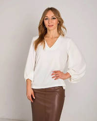 Блуза жіноча "Татті" молочного кольору з широкими рукавами розміри від 46 до 56