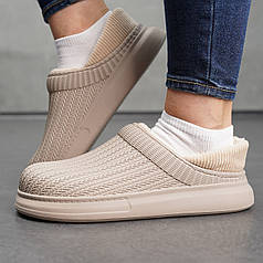 Бежеві жіночі резинові тапки на хутрі