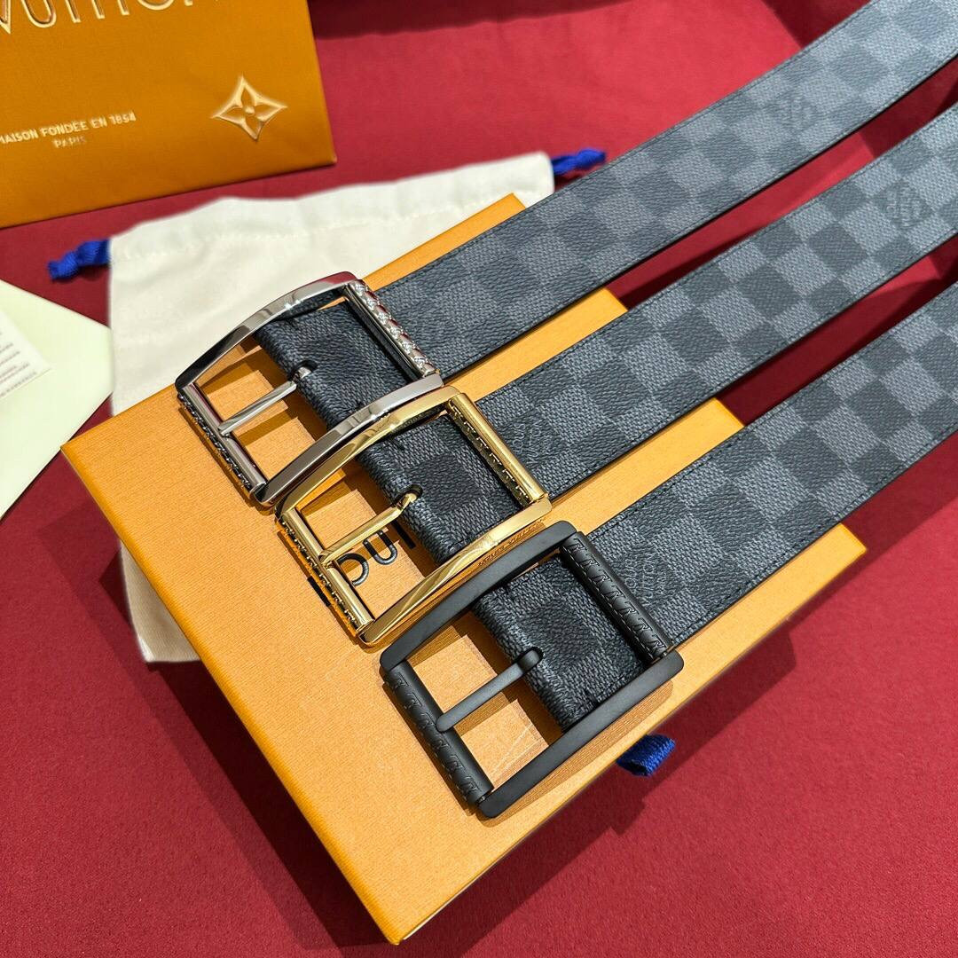 Двосторонній ремінь Reverso Louis Vuitton