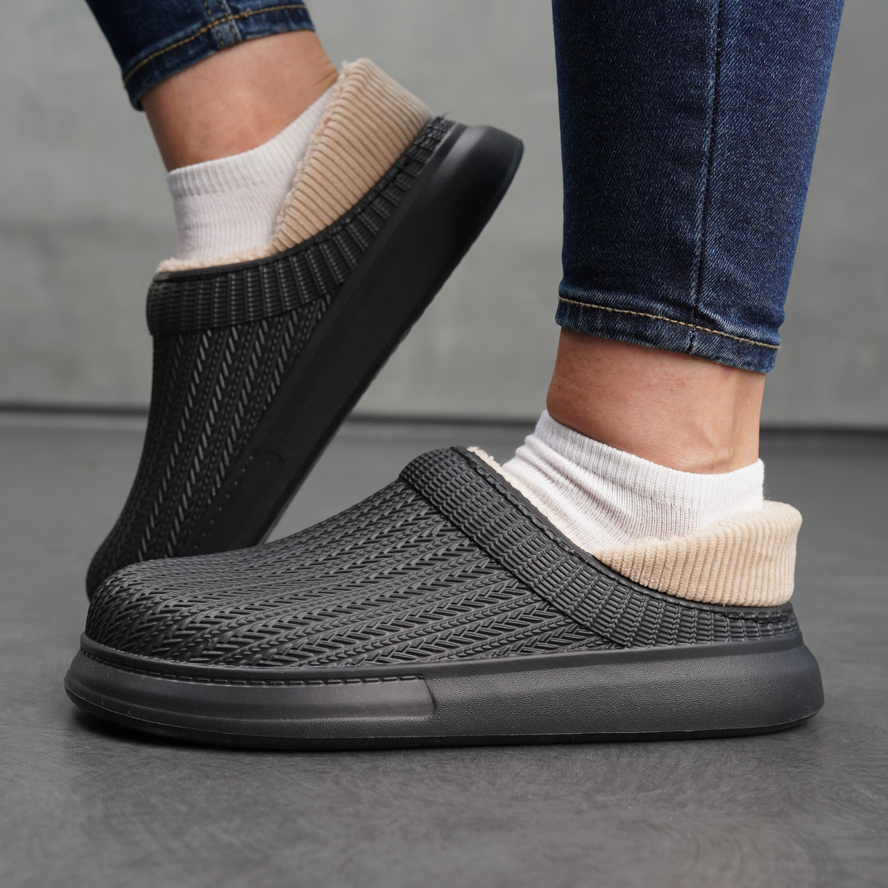 Жіночі прогулянкові резинові тапки