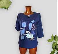Модная женская синяя футболка с рукавом 3/4  и оригинальным принтом