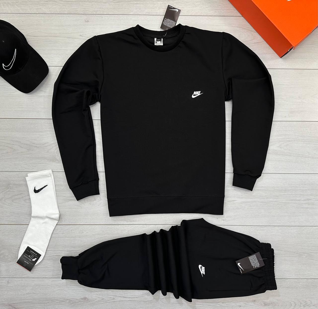 Осінній чоловічий спортивний комплект Світшот + Штани NIKE Чоловічий комплект чорний і білий 2 в 1