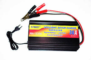 Зарядний пристрій для автомобільного акумулятора 12 В 30 А Ukc