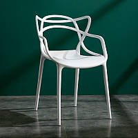 Біле пластикове крісло Bari для барів, кафе, ресторанів, дачі, веранди