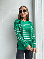 Зелений стильний смугастий жіночий светр подовжений у полосочку