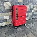 Дорожня валіза Wings PP05 з поліпропілену на 4 колесах, середня червона, фото 3