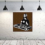 Яскрава та стильна квадратна картина для сучасного офісу Мона Ліза за діджейським пультом Луї Вітон, фото 4