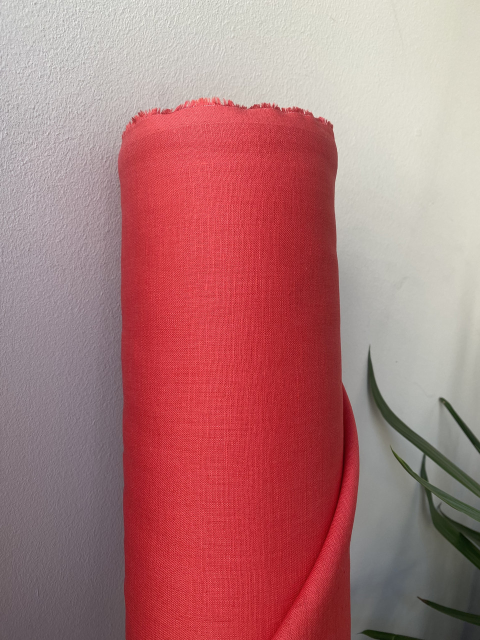 Червона лляна сорочково-платтєва тканина, 100% льон, колір 181/1309