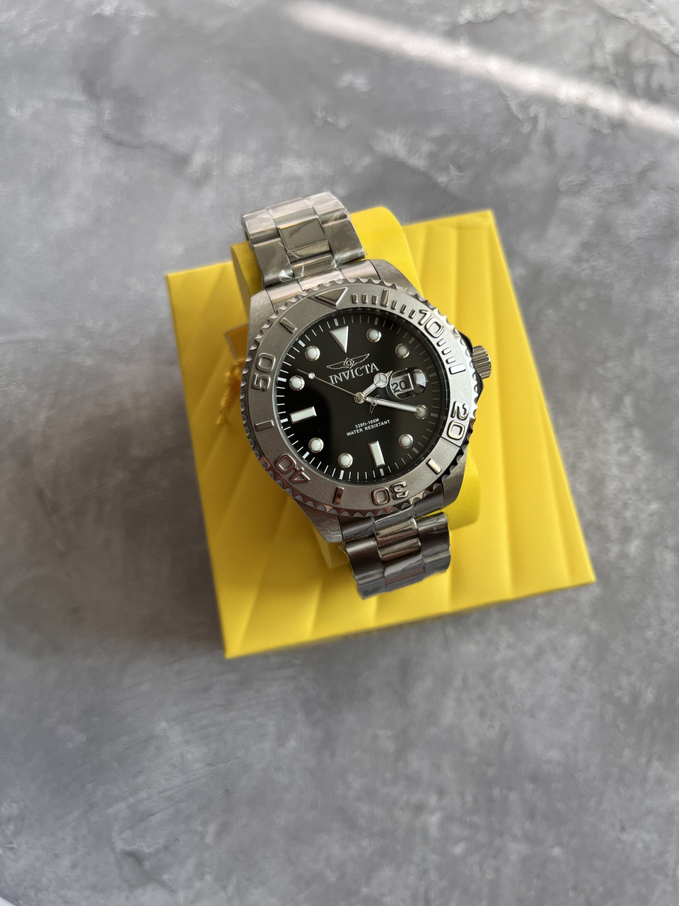 Invicta 24622 shop