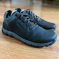 Чоловічі зимові кросівки чорні теплі хутряні прошиті львівські (код 6541)