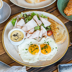 Корисні сніданки: Початок Дня з Енергією та Здоров'ям