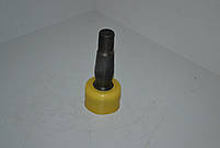 Палец рульовой ЗИЛ с резьбой в полиуретане