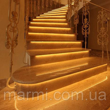 Лестницы из натурального мрамора