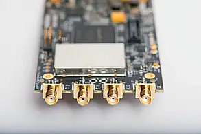 BladeRF 2.0 micro xA4 SDR трансивер (47 МГц - 6 ГГц; 2 × 2 канали MIMO), фото 4