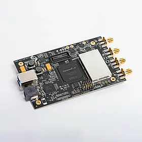 BladeRF 2.0 micro xA4 SDR трансивер (47 МГц - 6 ГГц; 2 × 2 канали MIMO)
