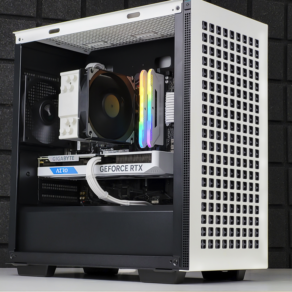 Ігровий ПК комп'ютер Ryzen 7 5700X | RTX 5060 Ti 8GB "Geralt Lite", фото 1