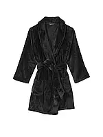 Плюшевий халат Short Cozy Robe Black Embossed Logo Victoria's Secret