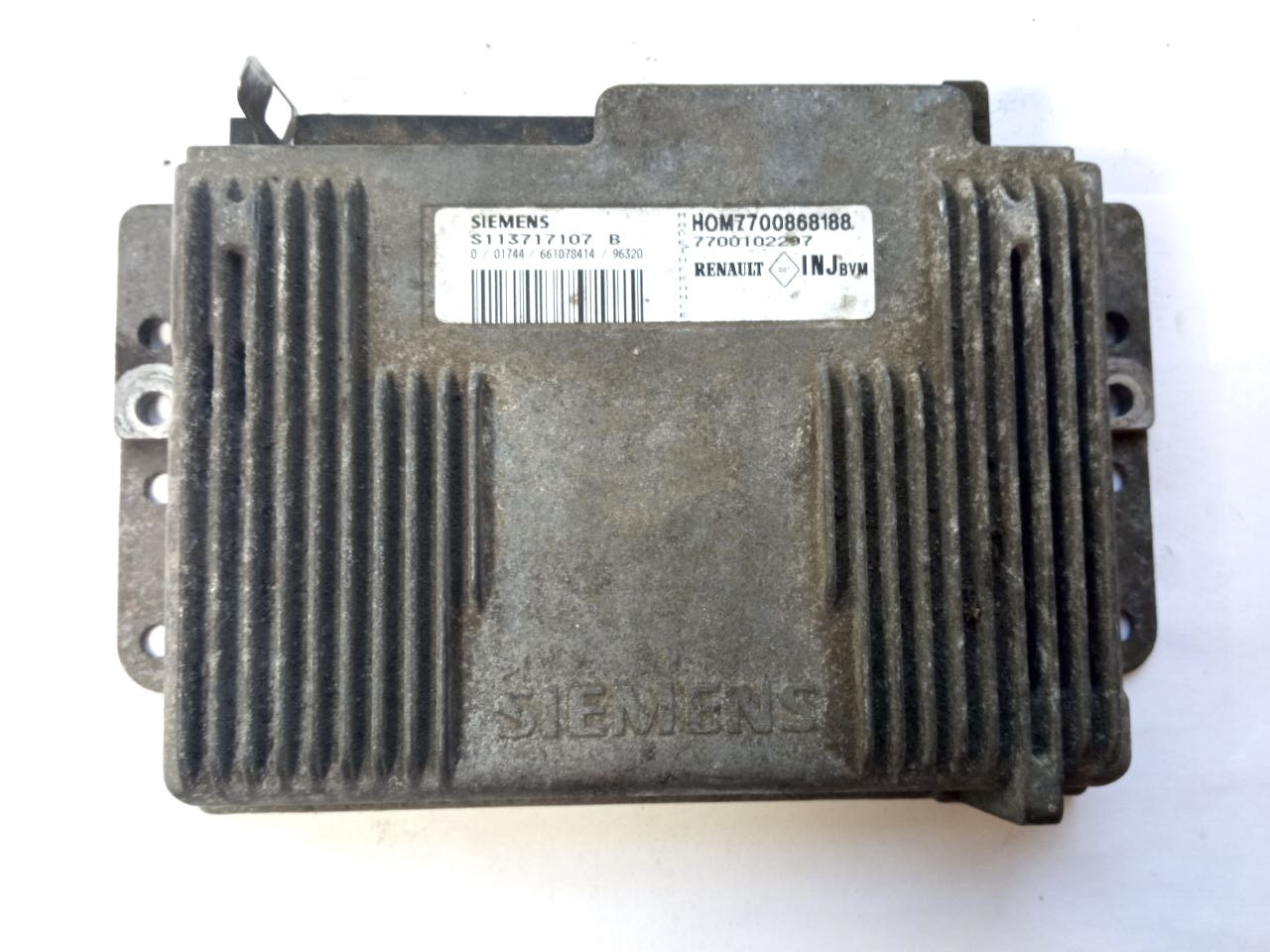 Електронний блок керування S113717107B renault 7700868188/s113717107