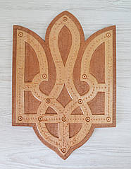 Герб України дерев'яний фігурний світло коричневий 35*24.5см