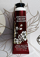 Ароматизований крем для рук Bath and Body Works Цвіт японської вишні