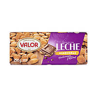 Шоколад Valor Milk chocolate whole almonds Valor, 250 гр., оригінал. Доставка від 14 днів