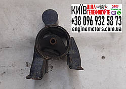 Подушка двигуна права Hyundai I30 Ceed Diesel 219312H150 219302L150 219301H100