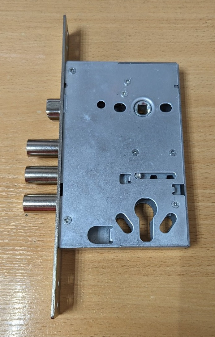 Замок врізний циліндровий аналог Гардіан 3211