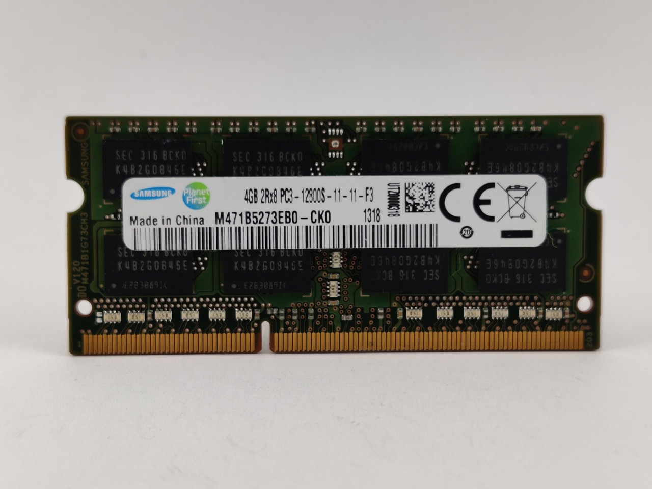 Оперативна пам'ять для ноутбука SODIMM Samsung DDR3 4Gb 1600MHz PC3-12800S (M471B5273EB0-CK0) Б/В