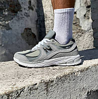 Чоловічі кросівки New balance 2002R light grey