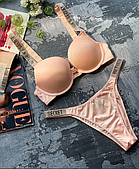 Комплект білизни мегастильний від Victoria's Secret, бежевий
