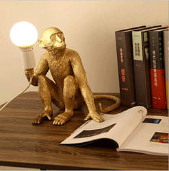 Настільний світильник серії ANIMALS Мавпа цоколь E27 колір Золото Levistella 909VXL8051B GD