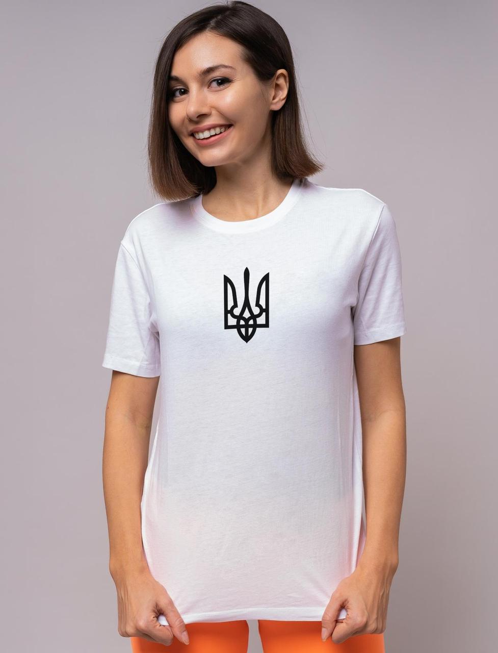 Футболка жіноча біла трикотажна вільна модна патріотична з українською символікою Герб України F