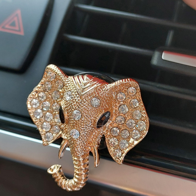 Ароматизатор автомобильный на решетку