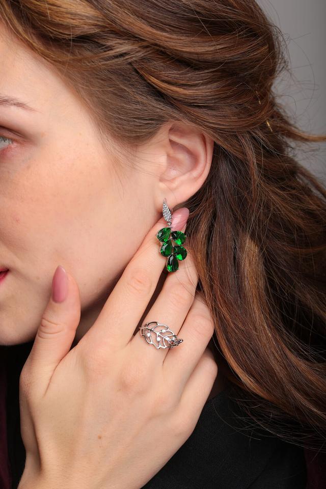 Бижутерия: купить в Киеве ️ Красивая и качественная бижутерия