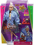 Лялька Barbie Extra Blue Paisley-Print Jacket & Pet Chihuahua Платинова Блондинка, фото 3