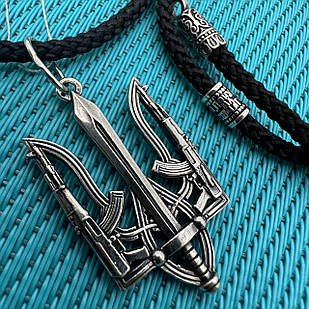 Шовковий шнурок зі вставками зі срібла та Герб України із автоматами 925 проба